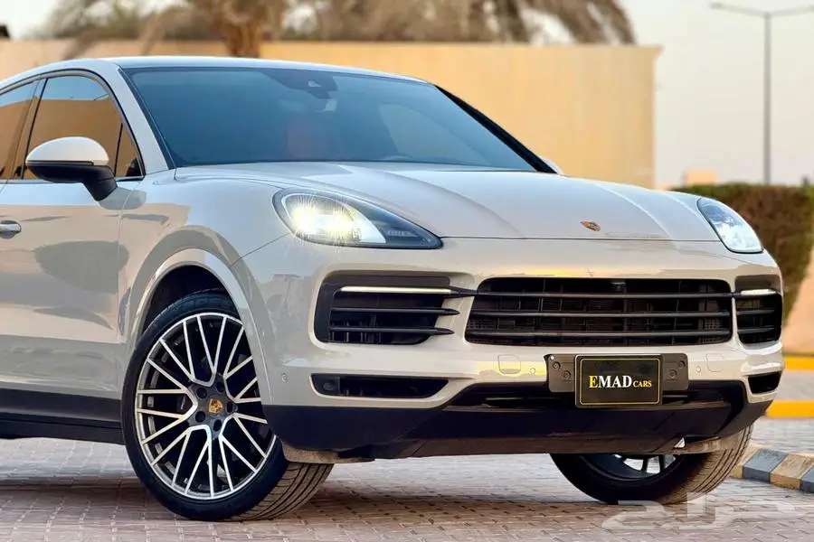 بورش كايين V6 2023 اسمنتي سعودي تحت الضمان 1