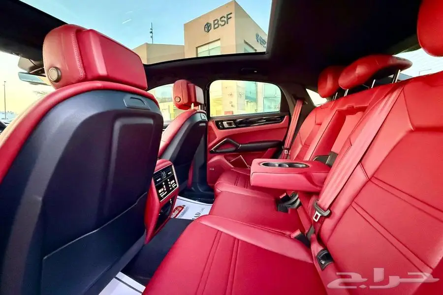 بورش كايين V6 2023 اسمنتي سعودي تحت الضمان 9