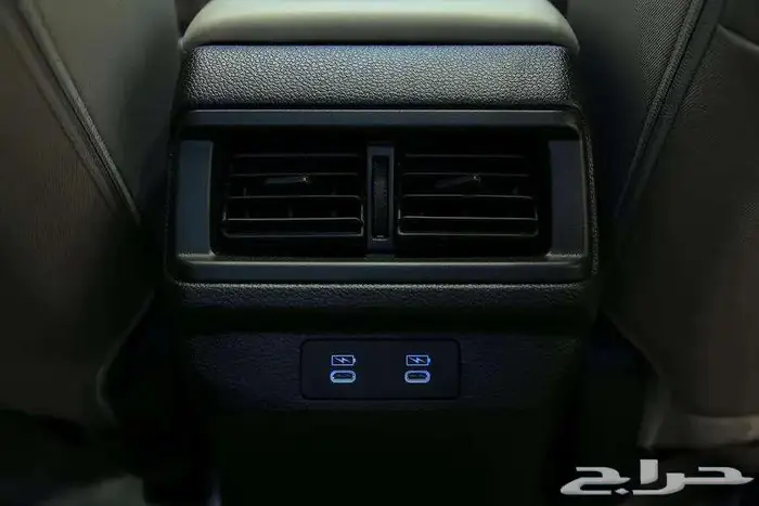 جاهز للانطلاق هوندا اكورد EX 2025 بانتظارك 7