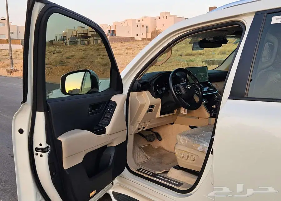 تايوتا لاندكروزر سعودي رقم3موتر صنف 19