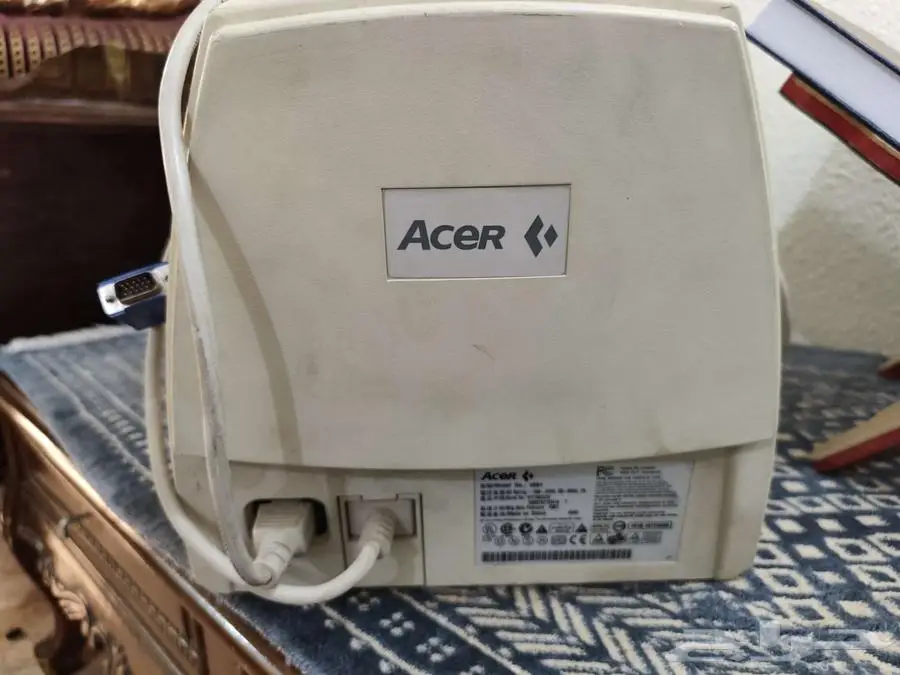 شاشة كمبيوتر aser 2001 قديمة index
