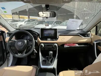 تويوتا راف فور LE 2025 نقد وتقسيط 5