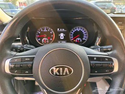 كيا K5 2021 11