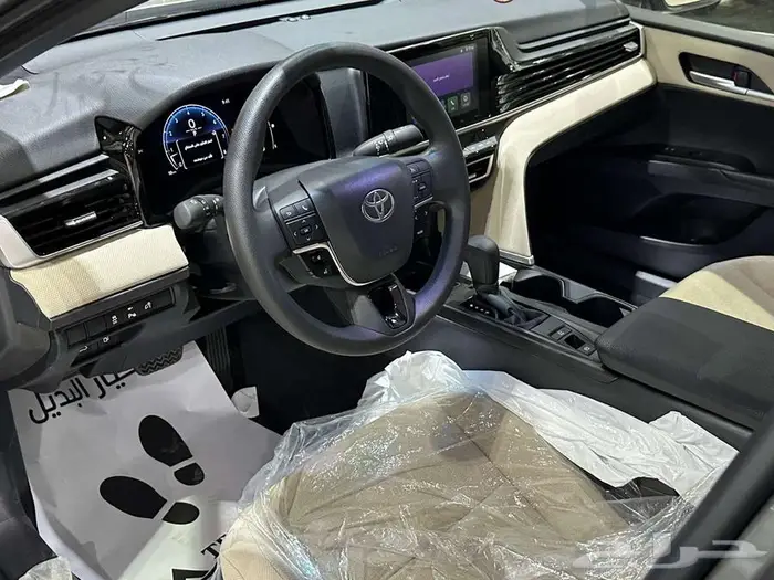 تويوتا كامري Eستاندر بنزين 11