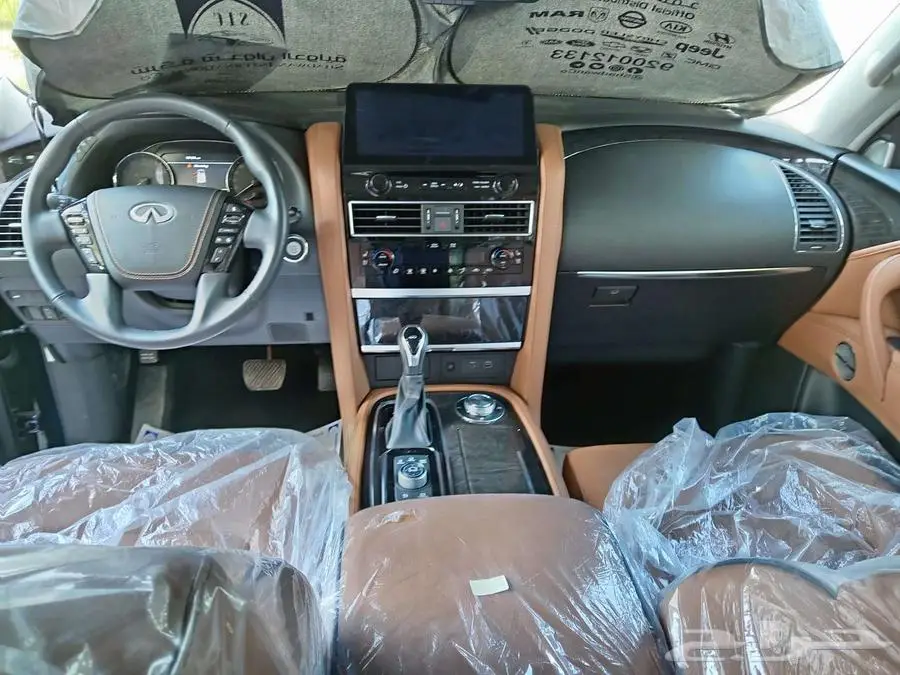 انفينتى QX 80 برو اكتيف 2023 5