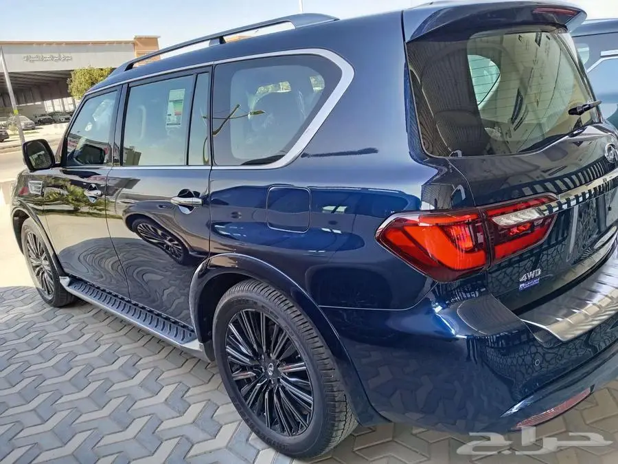 انفينتى QX 80 برو اكتيف 2023 0