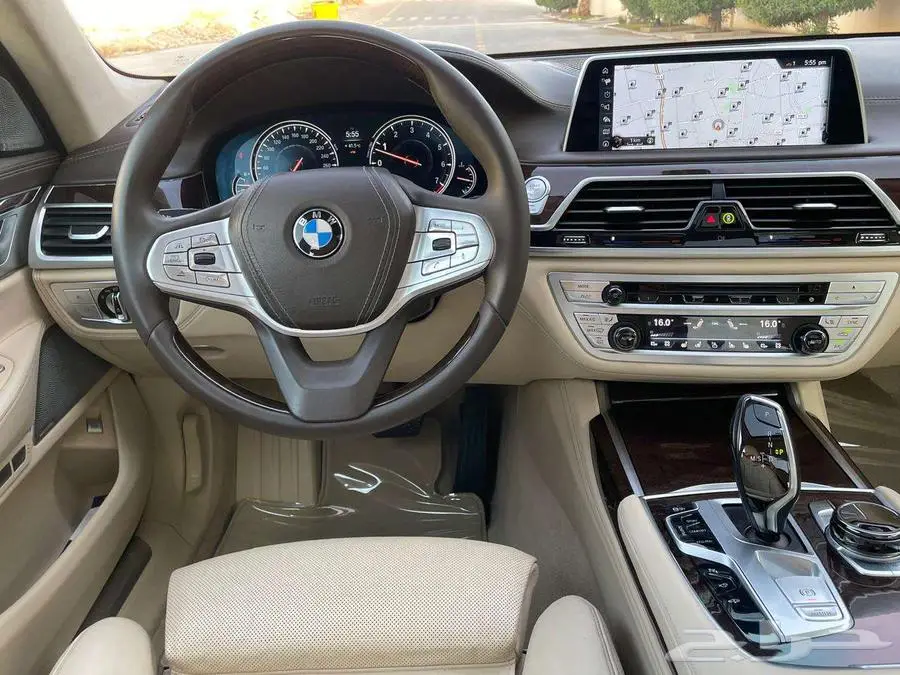 بي إم دبليو 750LI أبيض 2016 فل ماشي 25 ألف بحالة ممتازة 78