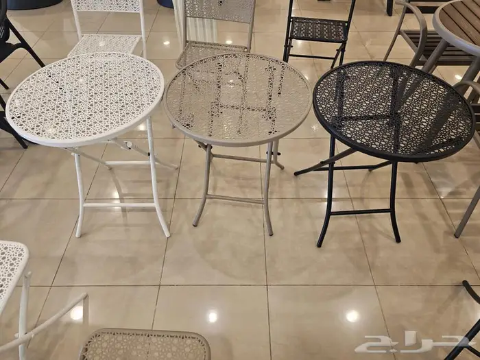 طاولات خارجية 14
