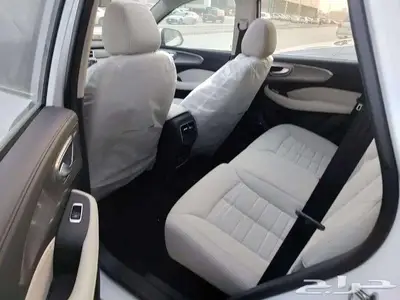 MG RX5 2023 قير اوتماتيك بنزين 16