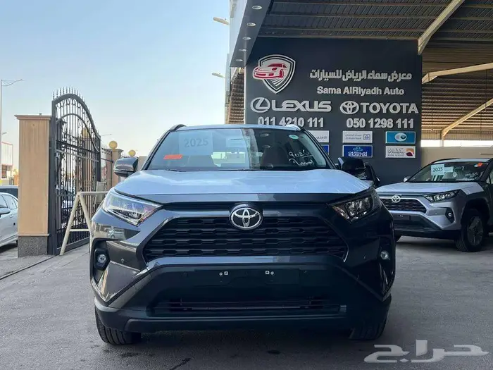 تويوتا راف فور XLE بنزين 2025 متاح اقساط و كاش 1