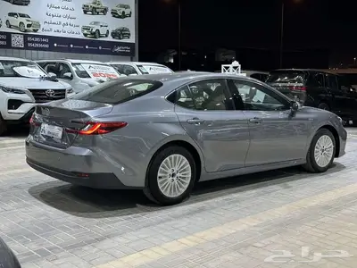 تويوتا كامري E و EPLUS هايبرد 2025 4