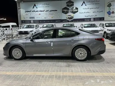 تويوتا كامري E و EPLUS هايبرد 2025 2