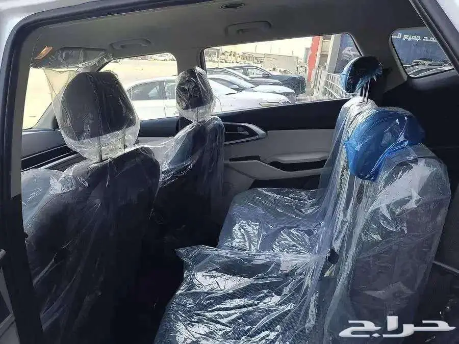 كيا كارينز نص فل موديل 2025 باقل الاسعار 3