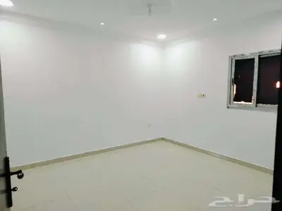 شقق للبيع بالضاحية ب 360 الف 4 غرف 8