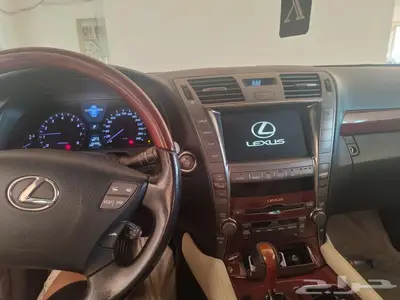 لكزس 460 لارج نضيف جدا لوحات دبي 5