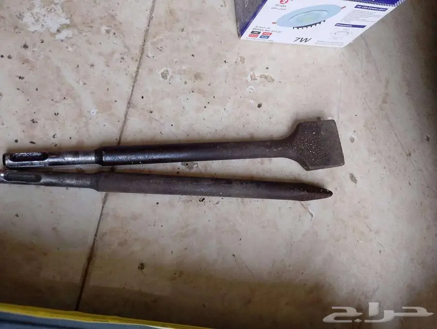 دريل مطرقة من شركة ستانلي مستعمل حجم وسط 2