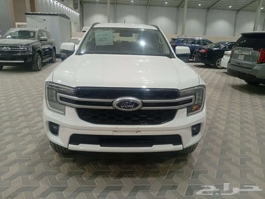 فورد ايفرست 2025 XLS استاندر 0