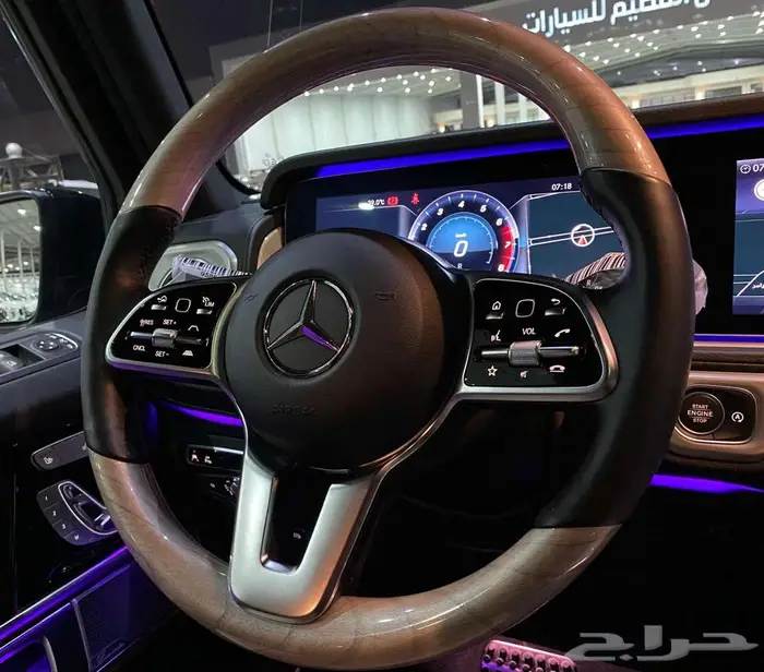 مرسيدس G500 موديل 2022 اسود ماشيه 46000كم 10