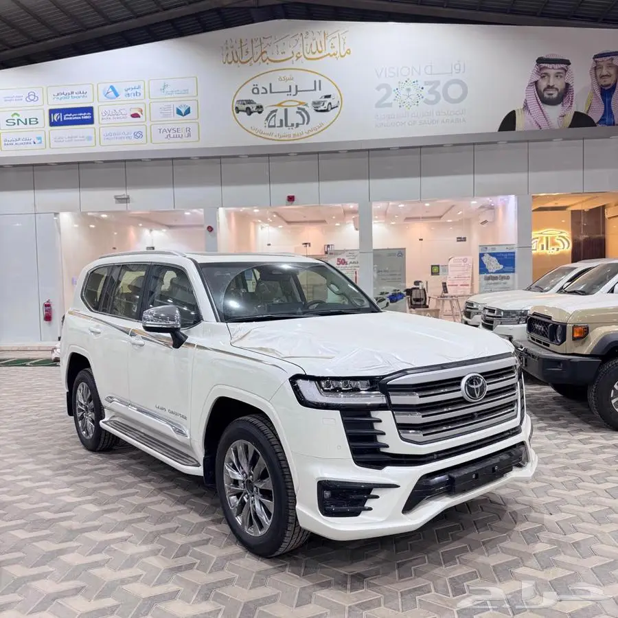لأند كروزر Vxr نص فل بريمي 2025 0