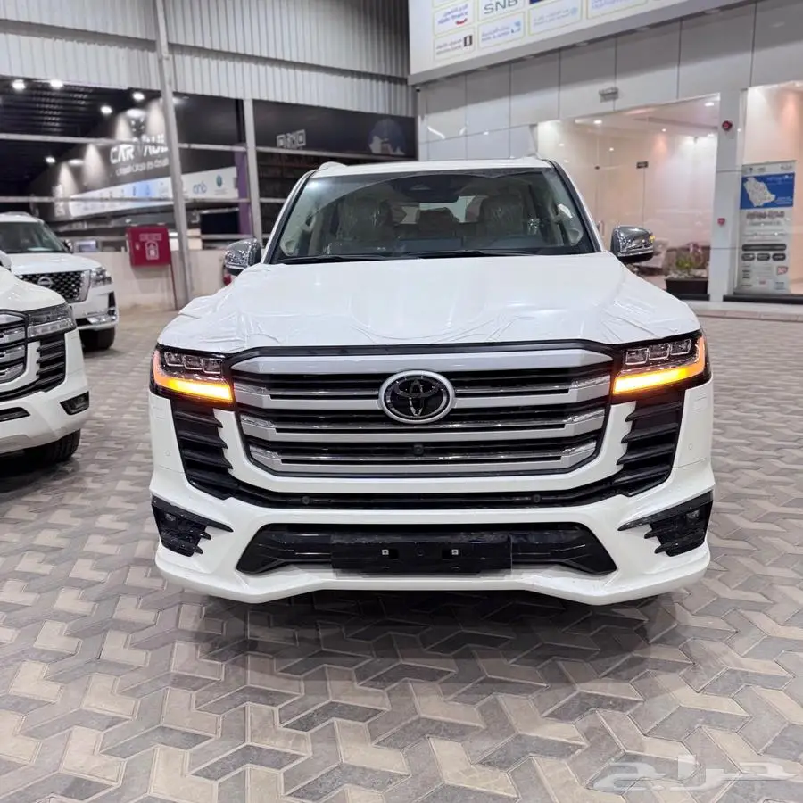 لأند كروزر Vxr نص فل بريمي 2025 2