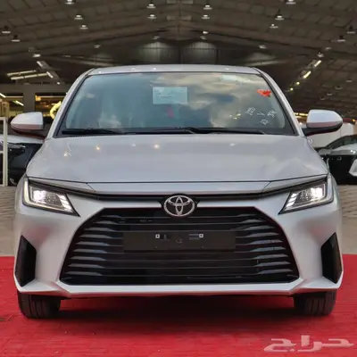 تويوتا ياريس ستاندر Y 2024 20