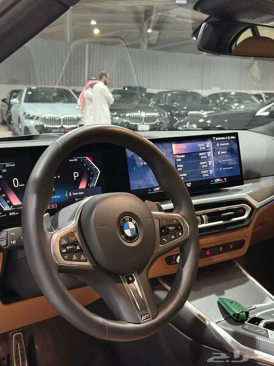 بي ام دبليو 320i kit M 2024 . رصد الفخامة 16