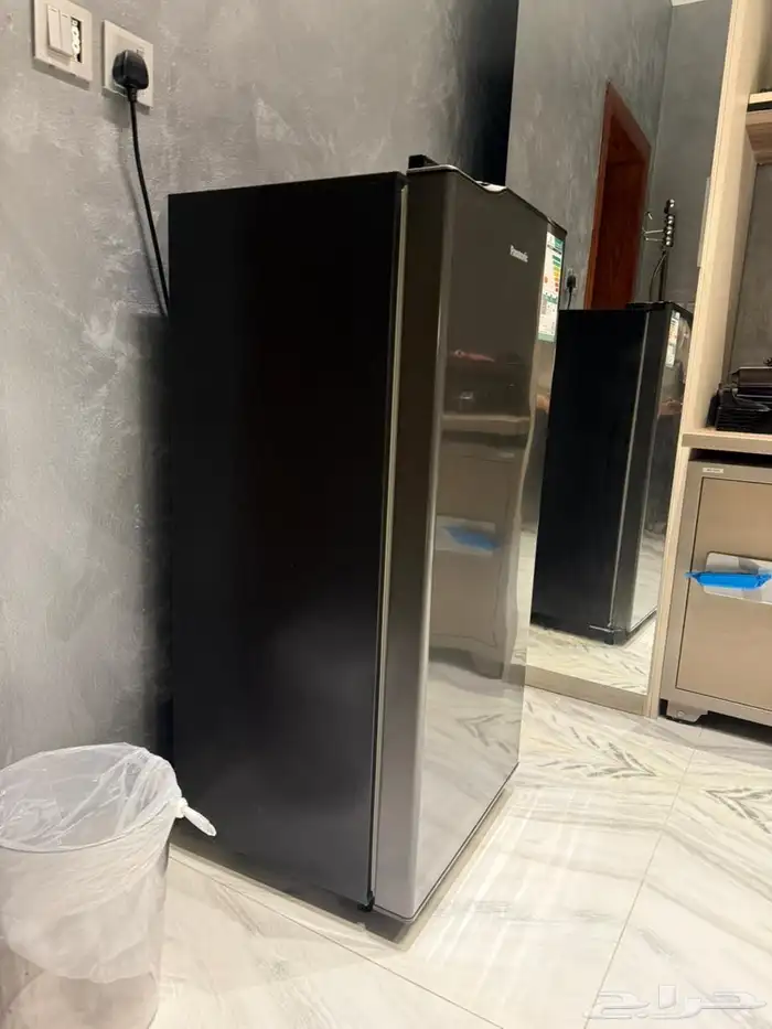 للبيع ثلاجه بانسونيك 1