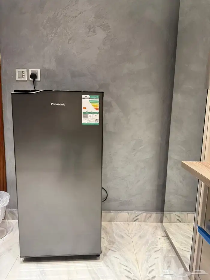 للبيع ثلاجه بانسونيك 3
