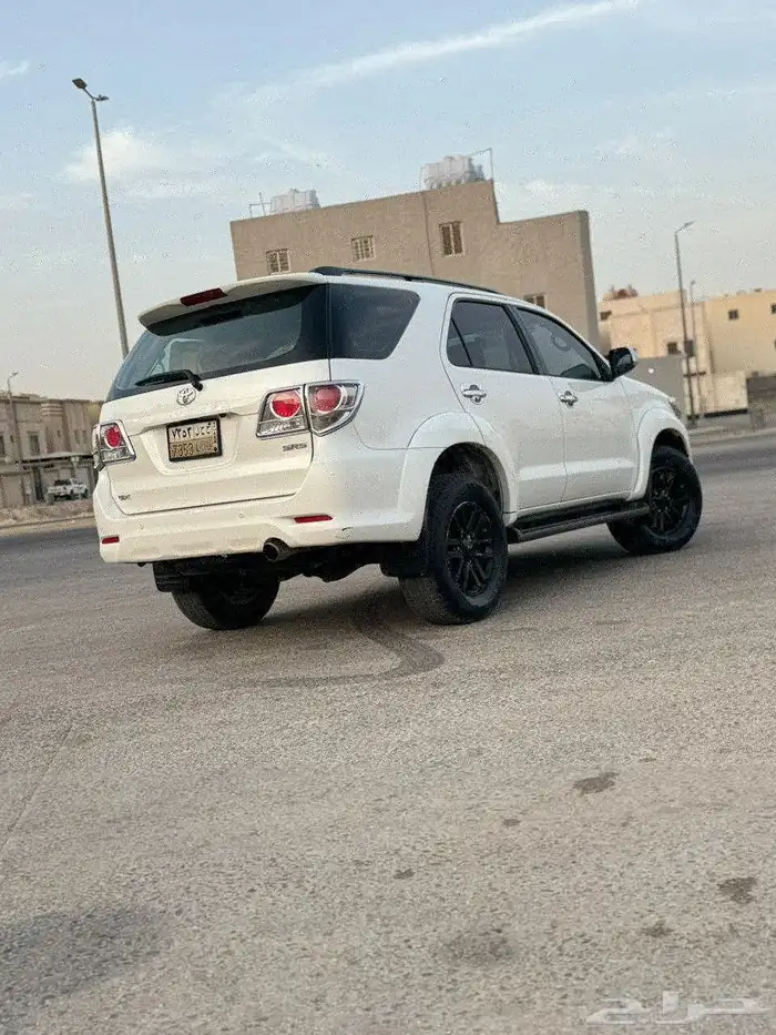 تويوتا فورتشنر2013 5