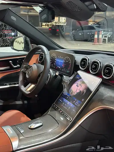 مرسيدس C300 AMG 2024 فل كامل . رصد الفخامة 18
