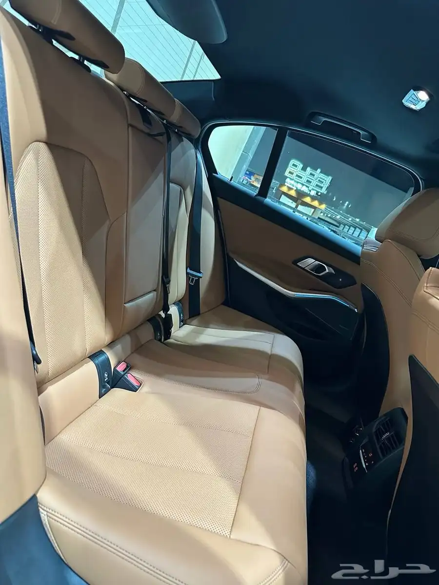 بي ام دبليو 320i kit M 2024 . رصد الفخامة 35