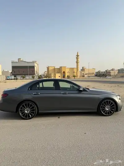 مرسيدس E200 20