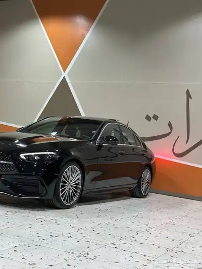 مرسيدس C300 AMG 2024 فل كامل . رصد الفخامة 5