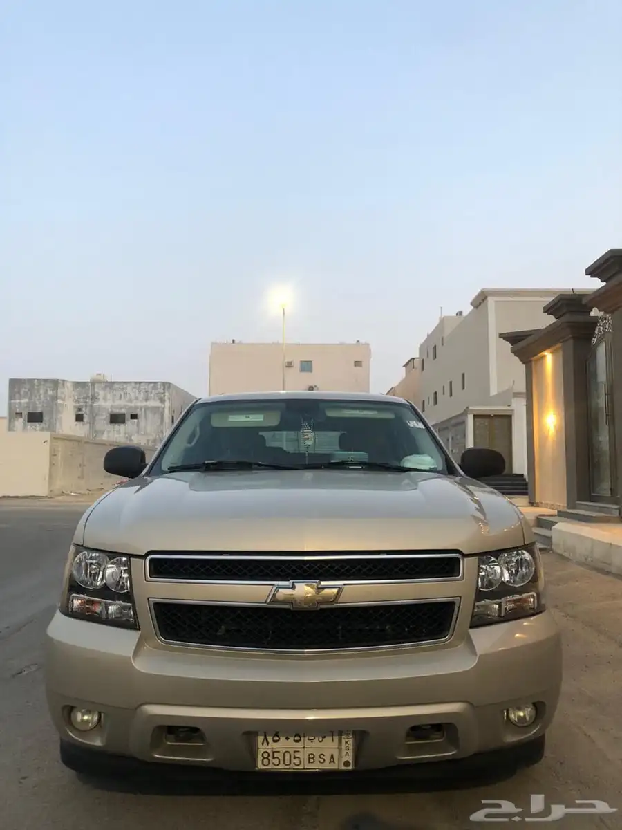 تاهو 2008 ذهبي للبيع او البدل المناسب 6