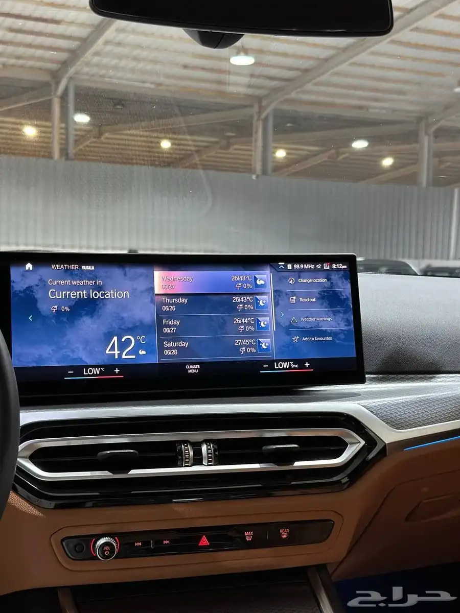 بي ام دبليو 320i kit M 2024 . رصد الفخامة 28