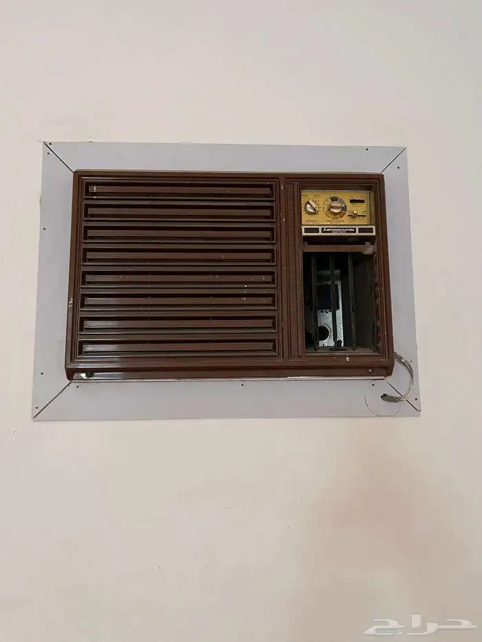 مكيفات شباك نضيفه شرط عدد8 3
