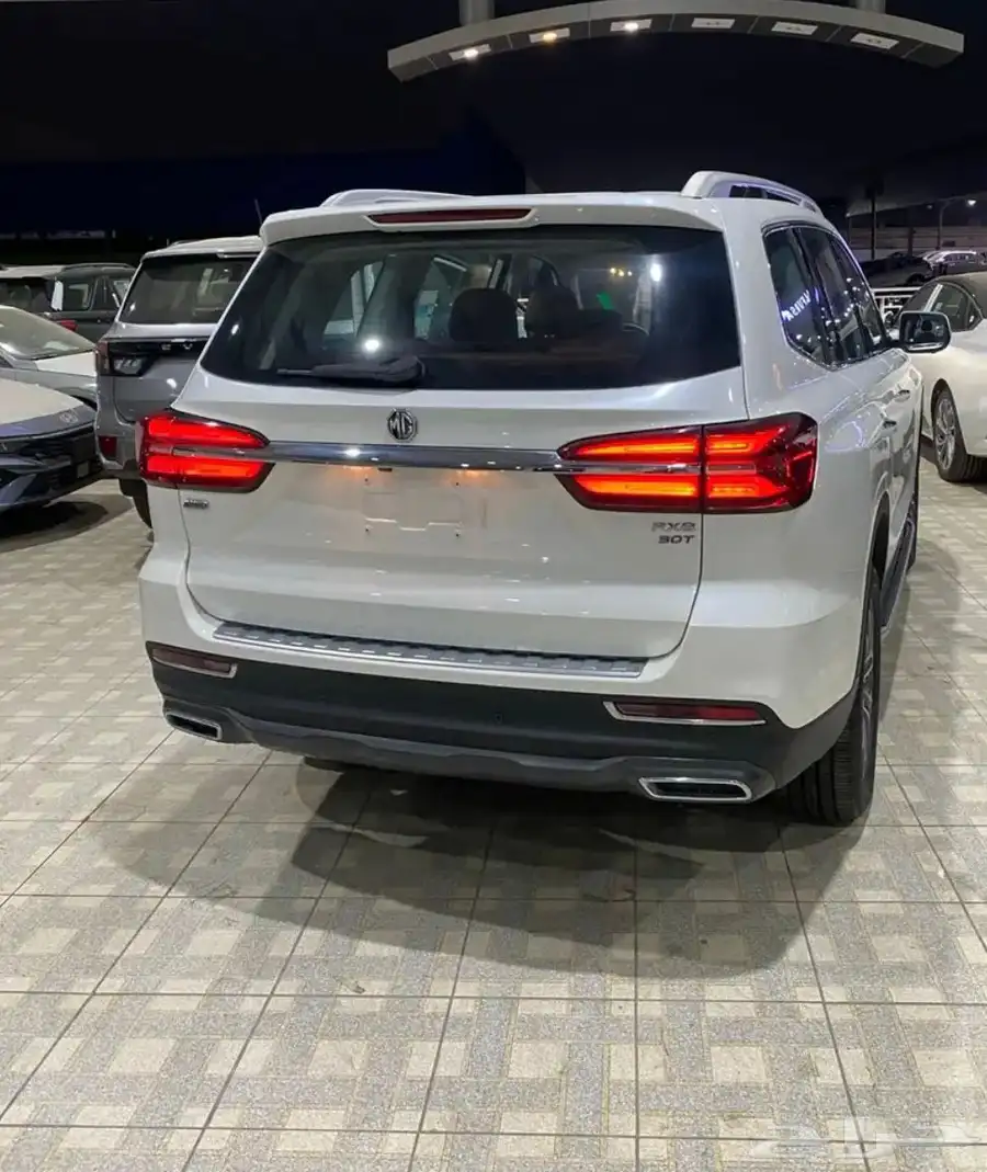 ام جى RX8 لكجرى موديل 2024 index