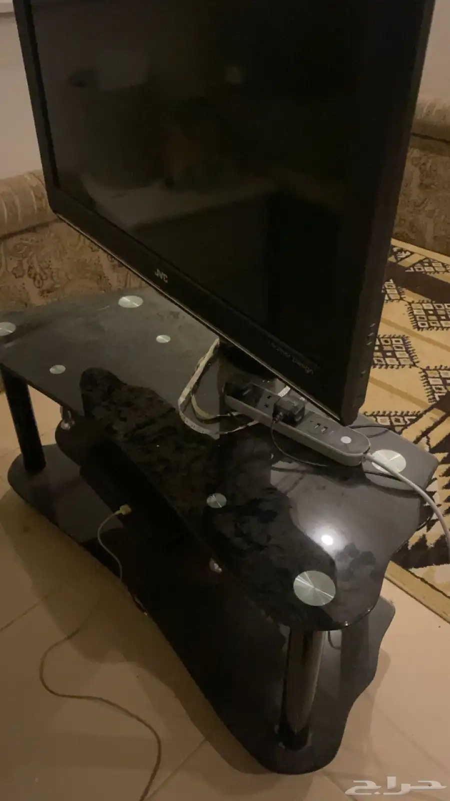 شاشه ما ادري كم بوصه ما اعرف بهن 2