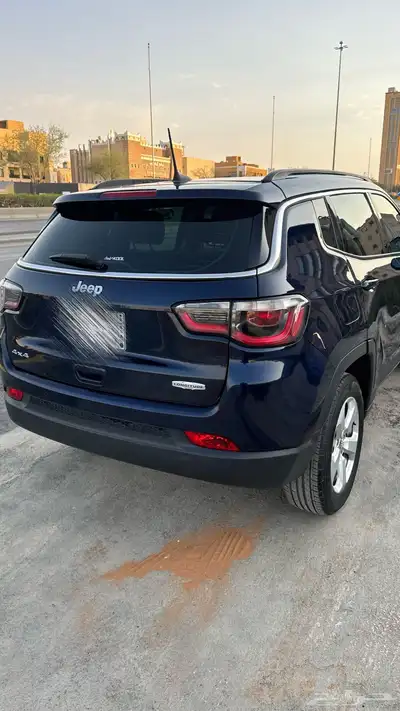 جيب كومباس شبه جديده 0