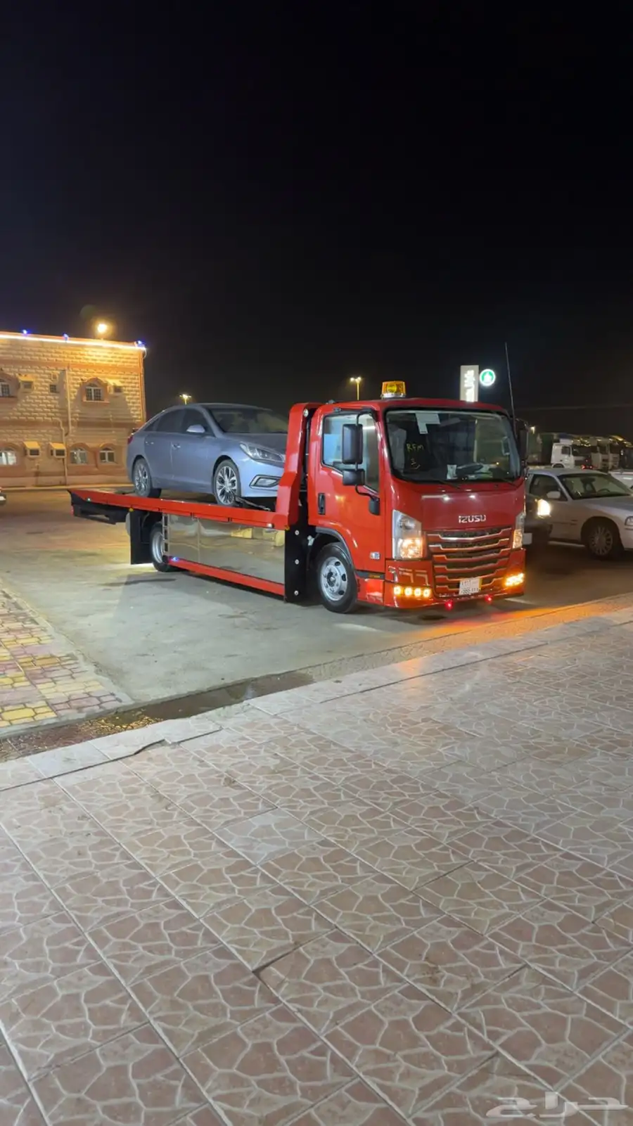 سطحة هيدروليك متجه للجنوب 0