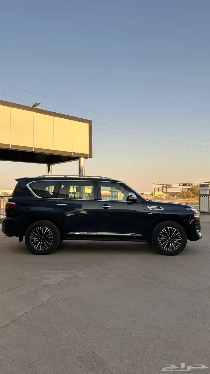 نيسان بلاتينيوم 2022 v8 4
