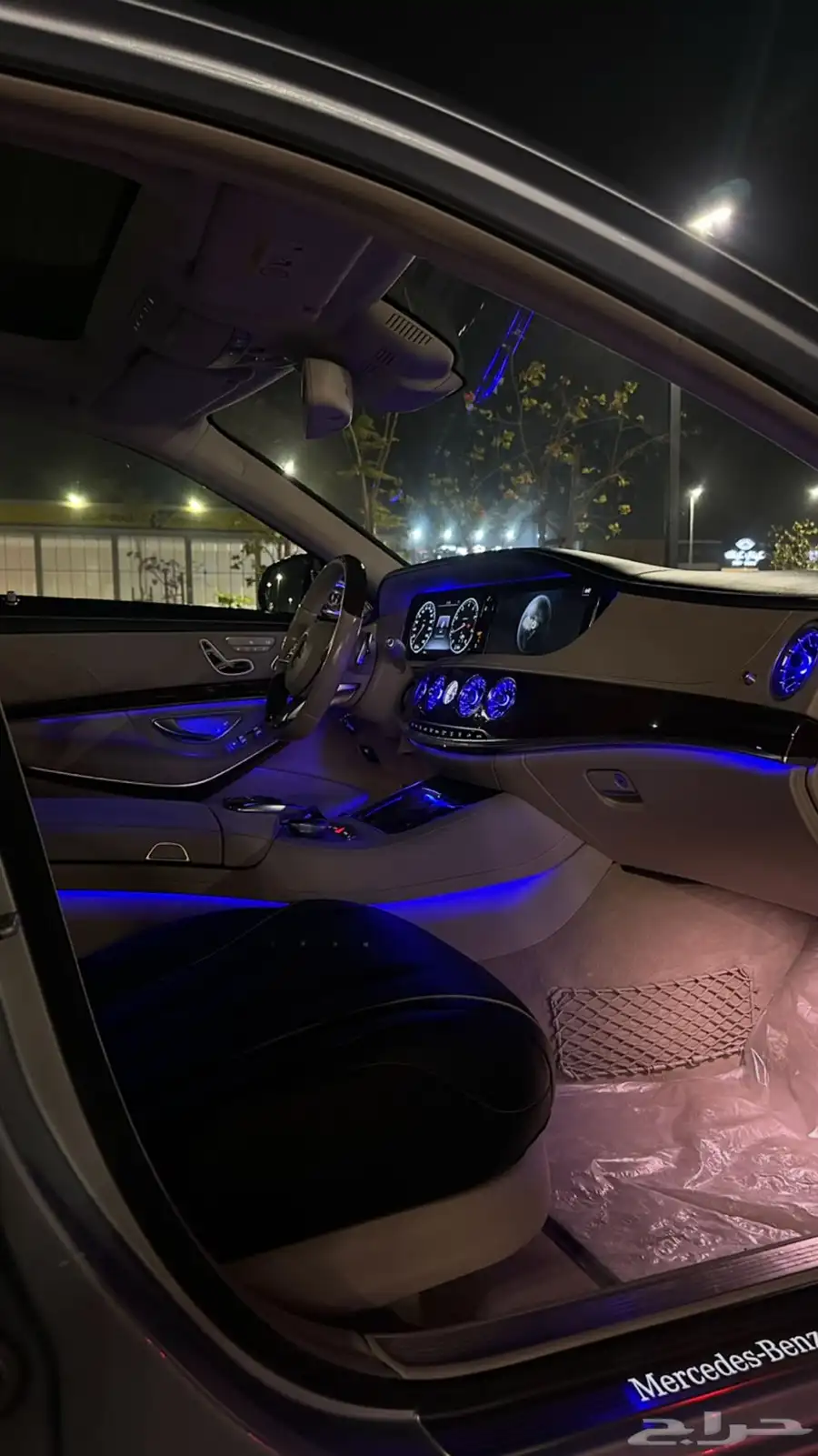 للبيع مرسيدس s400 ادشن 1 طلبيه ممشى قليل 43