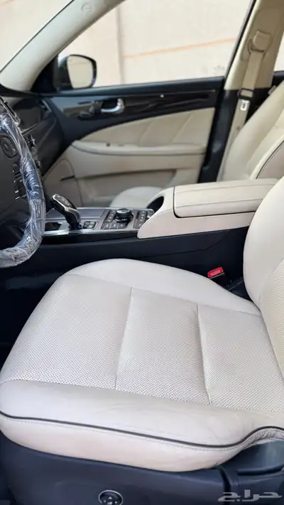هيونداي سنتيال V 500 موديل 2014 21