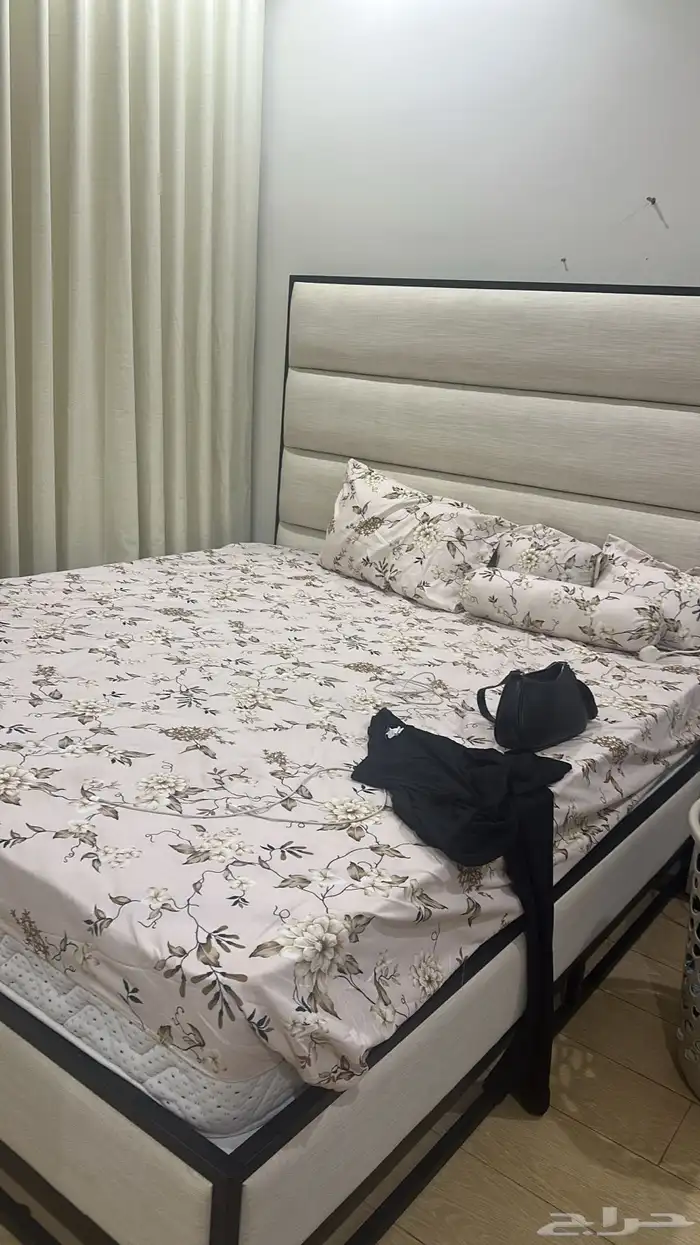 للبيع استخدام حشمه فقط سنه 2