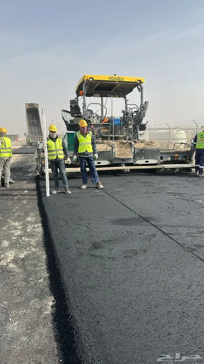معدات اسفلت للإيجار 22
