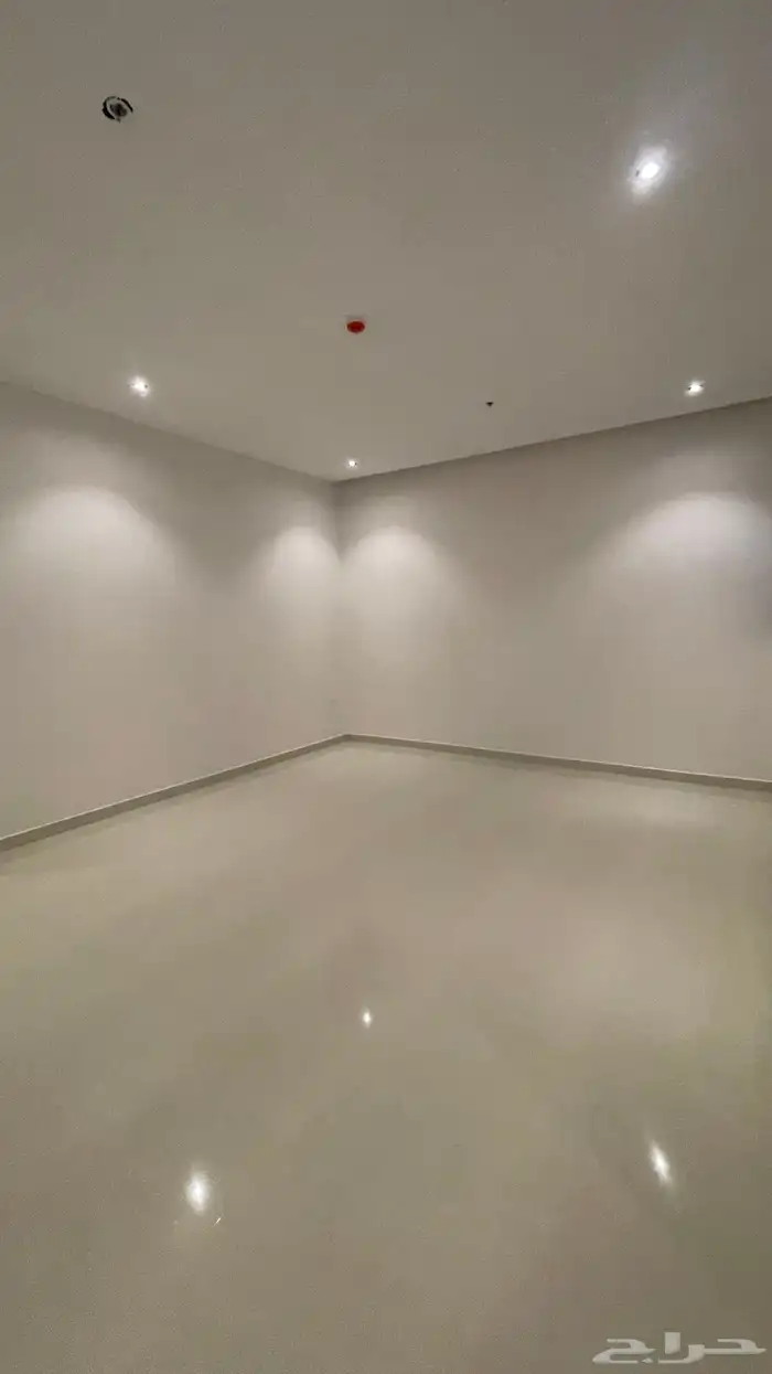 شقق عزاب للإيجار ب حي البيان 3