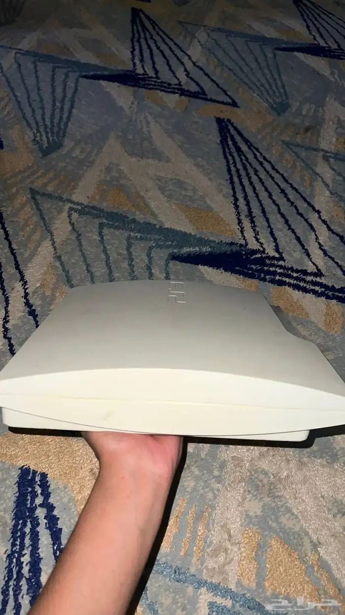 بلايستيشن 3 معدل للبيع   لون أبيض نادر 2