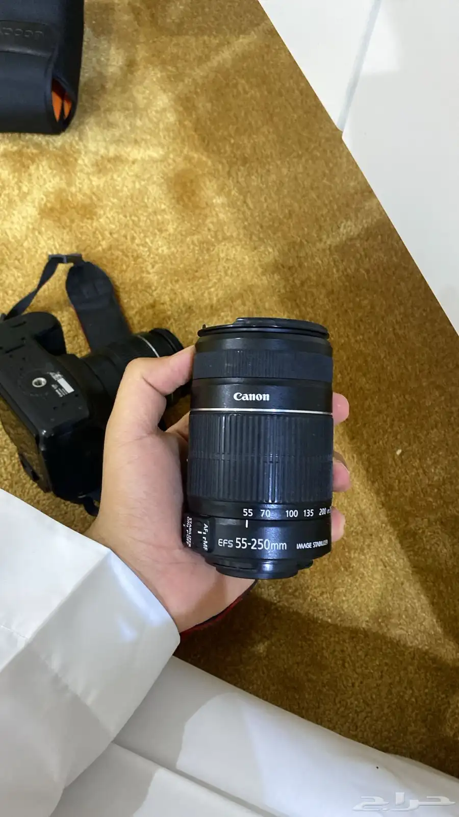 طقم تصوير كامل للبيع Canon 80D   عدستين   فلاش 6