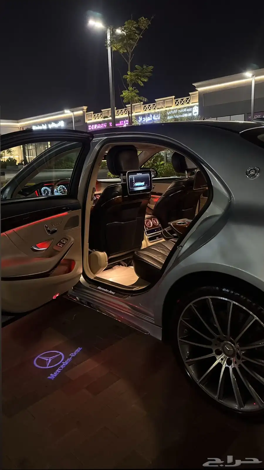 للبيع مرسيدس s400 ادشن 1 طلبيه ممشى قليل 32