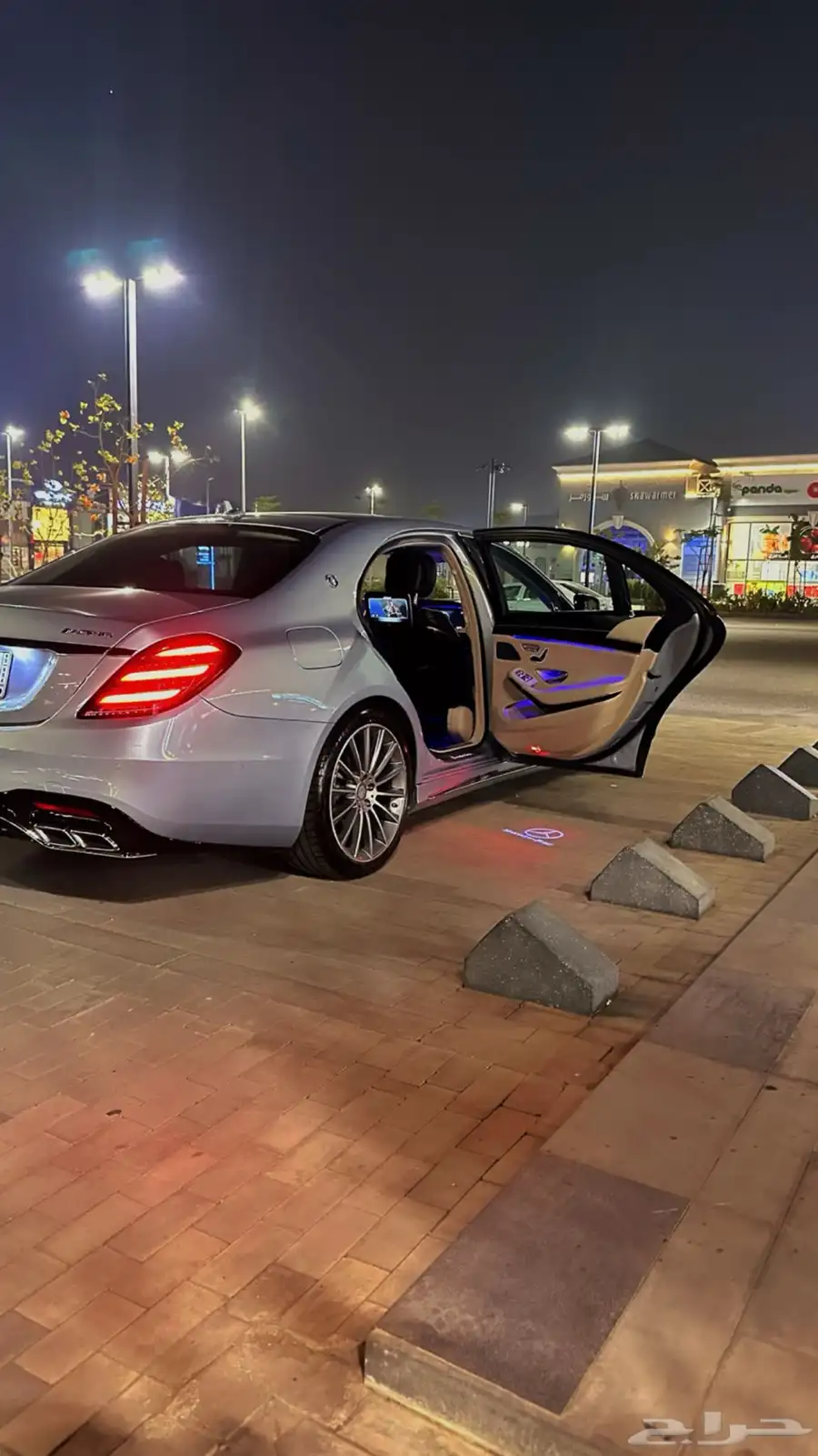 للبيع مرسيدس s400 ادشن 1 طلبيه ممشى قليل 15